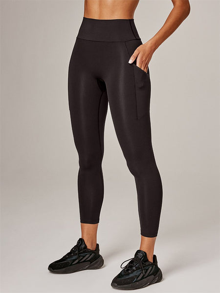 Running Bare Barely Ankle Grazer 7/8 Tight (Black)