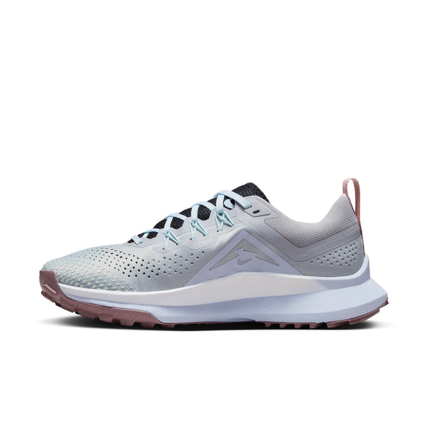 Nike Womens Pegasus Trail 4 (Light Smoke/White-Black)