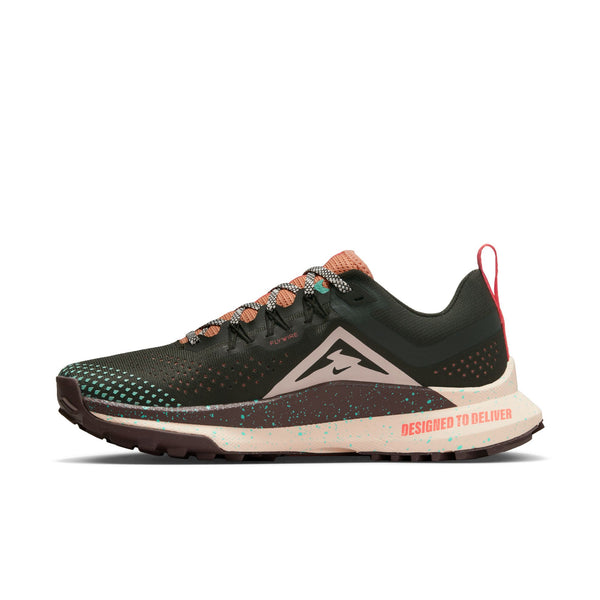 Nike Womens Pegasus Trail 4 (Sequoa/Guava Ice/Amber Brown)