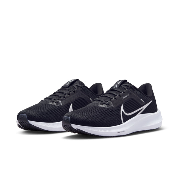 Nike Mens Pegasus 40 (Black/White/Iron Grey)