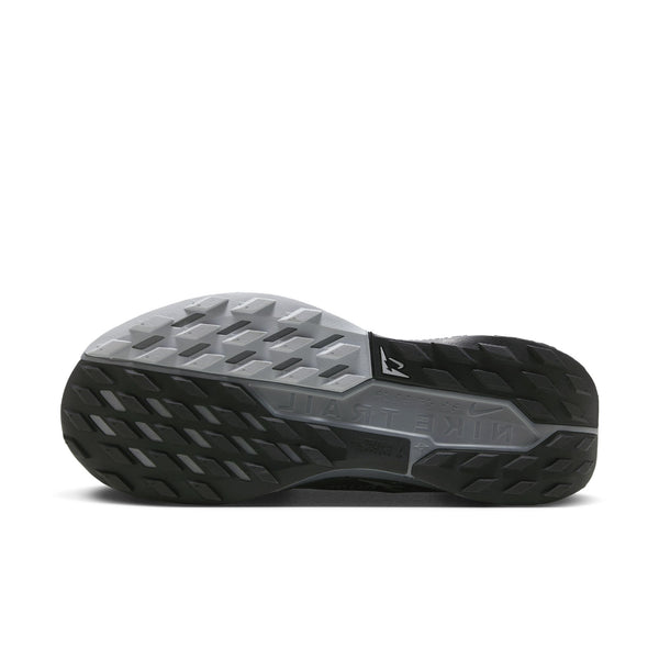 Nike Womens Pegasus Trail 5 GTX (Black/Wolf Grey/Cool Grey)