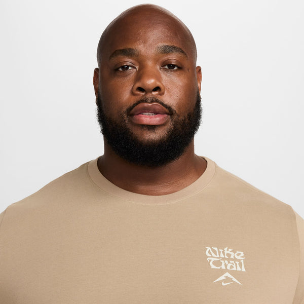Nike Mens Dri-Fit UTMB Run Tee (Khaki)
