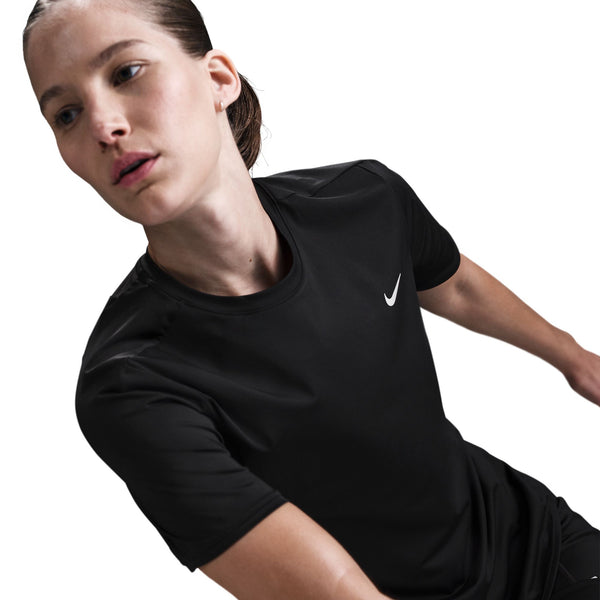 Nike Womens Swift Dri-Fit Short Sleeve Run Tee (Black)