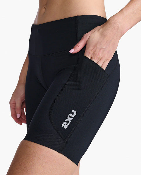 2XU Women’s Aero Mid-Rise Compression 6” Run Shorts (Black/Silver Reflective)