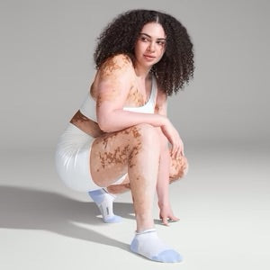 Feetures Elite Light Cushion No-Show Tab (White/Lilatech)