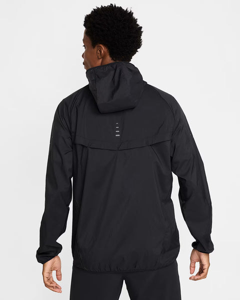 Nike Stride Mens’s Repel UV Running Jacket (Black)