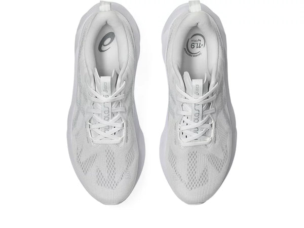 Asics Mens Novablast 5 (White/Piedmont Grey)