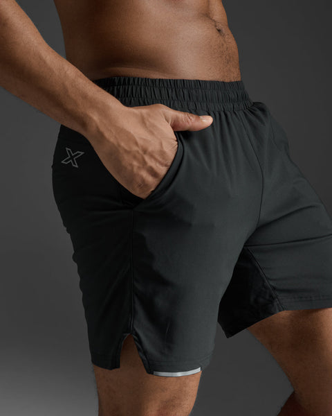 2XU Mens Aero 7" Run Short (Black/Reflective Silver)