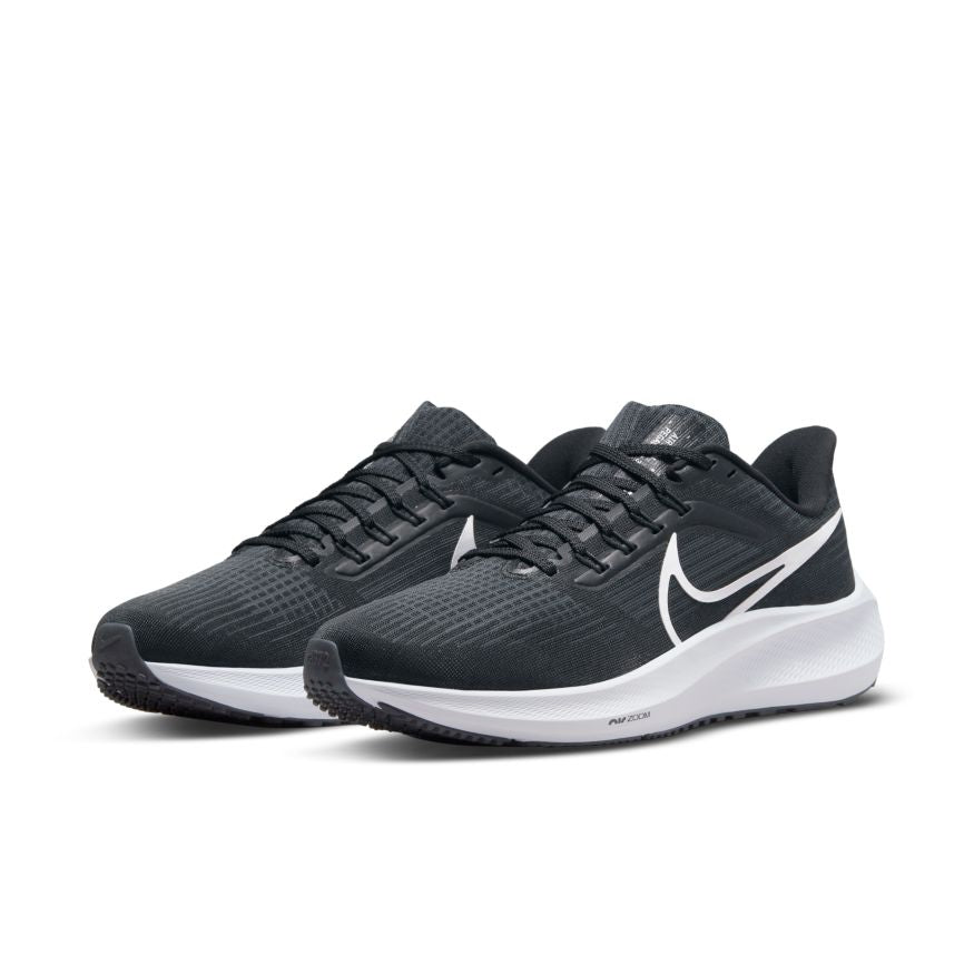 Nike pegasus 35 black hot sale white