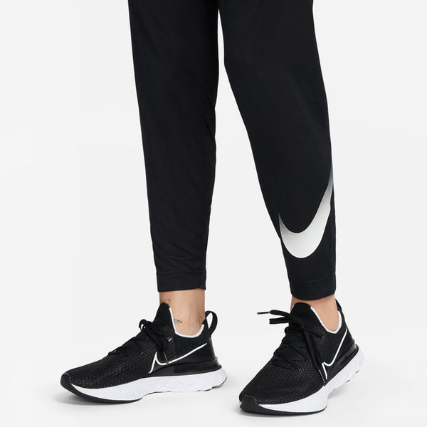 Nike Womens Swoosh Run Pant (Black/Reflective silver)