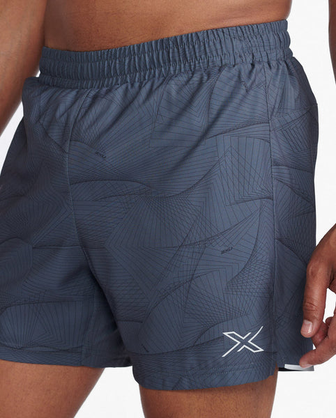 2XU M Aero 5" Run Short (Spiralize Turbulence/Silver Reflective)