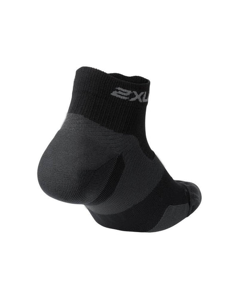2XU Vectr Light Cushion 1/4 Crew Socks (Black or White)