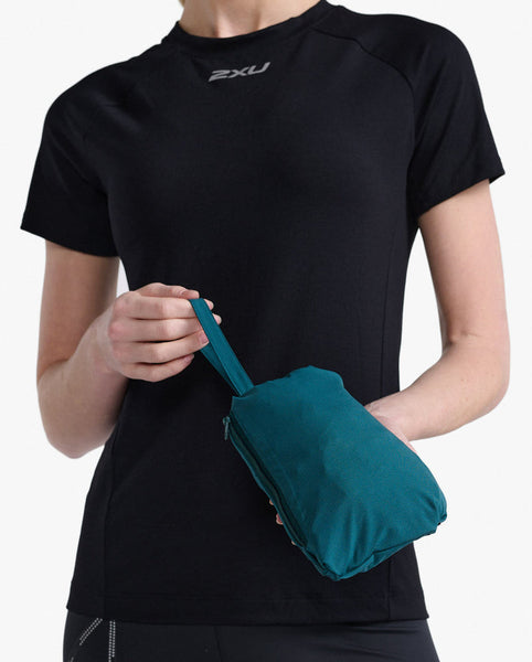 2XU Womens Light Speed Waterproof Jacket (Deep Jade/Reflective Silver)