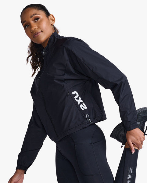 2XU Womens Motion Bomber Training Jacket (Black/White)