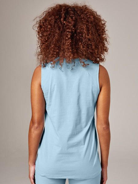 Running Bare Women’s Distressed Muscle Tank (Aquamarine)