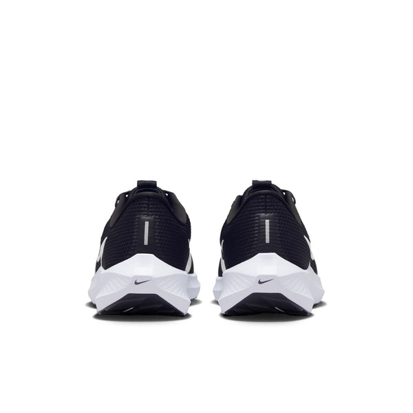Nike Mens Pegasus 40 (Black/White/Iron Grey)