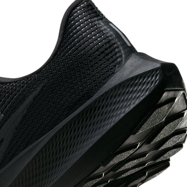Nike Mens Pegasus 40 (Black/Black-Anthracite)