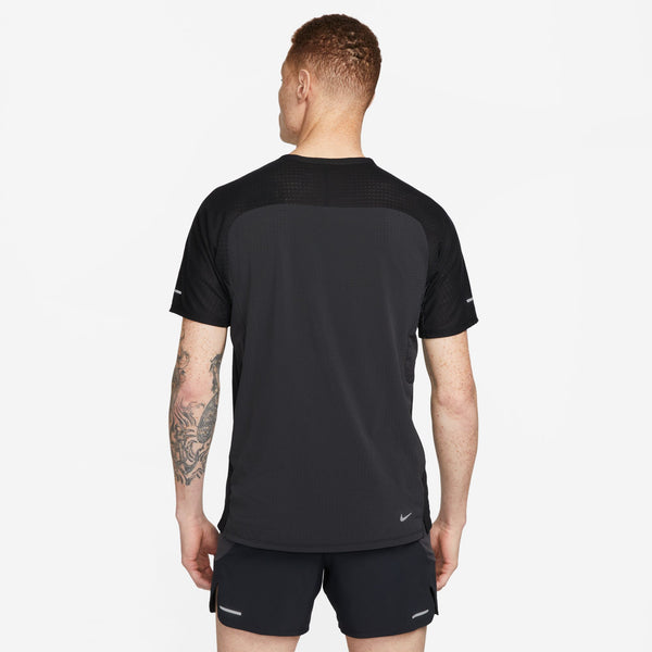 Nike Mens Solar Chase S/S Trail Run Tee (Black)