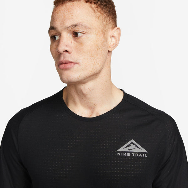 Nike Mens Solar Chase S/S Trail Run Tee (Black)