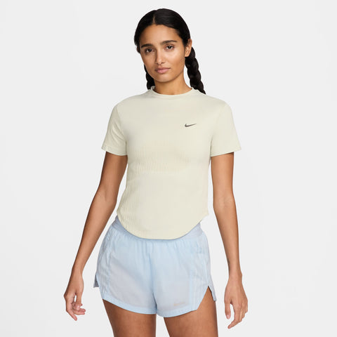 Nike Womens Run Division Engineered S/S Run Tee (Soft Mint)