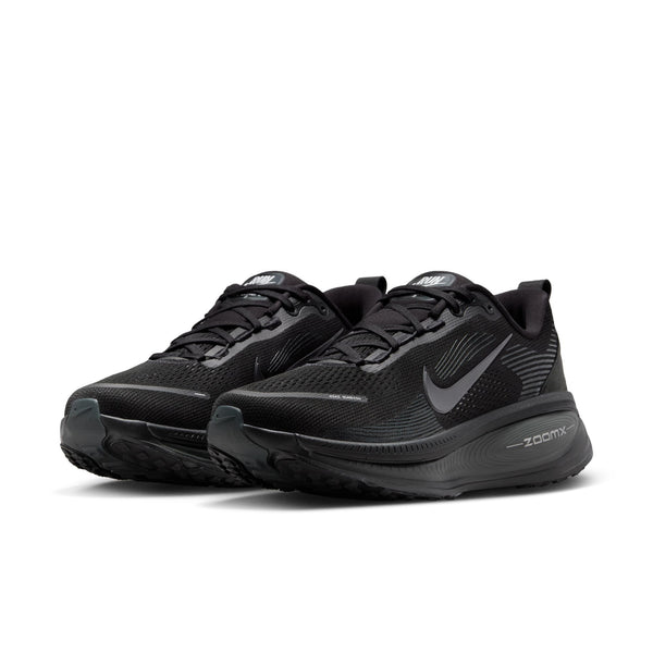 Nike Womens Vomero 18 (Black/Black-DK Smoke Grey)
