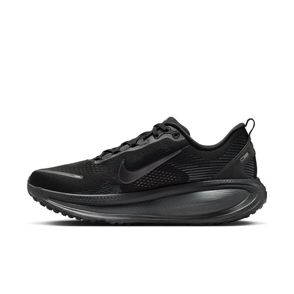 Nike Womens Vomero 18 (Black/Black-DK Smoke Grey)