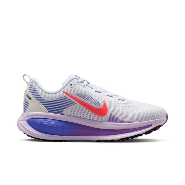 Nike Womens Vomero 18 (White/Violet/Mist/Sapphire/Hot Lava)