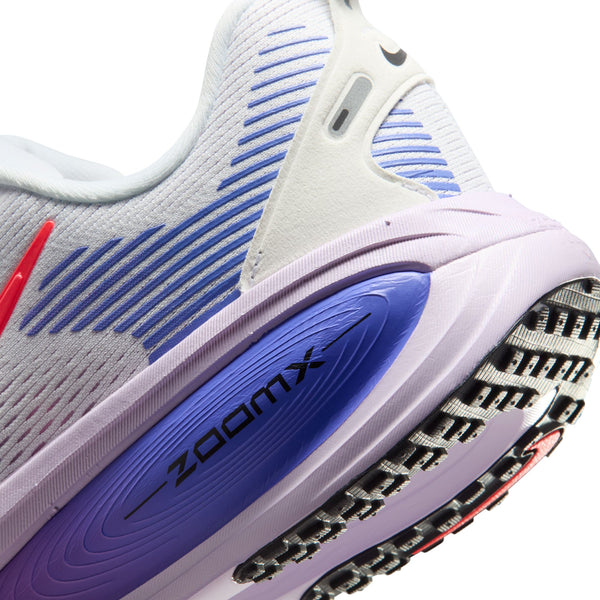 Nike Womens Vomero 18 (White/Violet/Mist/Sapphire/Hot Lava)