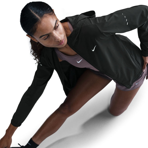 Nike Swift Women’s Repel Packable Running Jacket (Black)