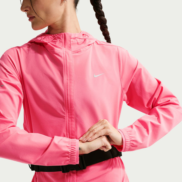 Nike Swift Women’s Repel Packable Running Jacket (Sea Coral)