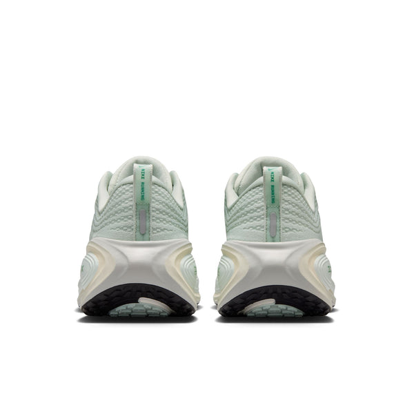 Nike Womens Vomero Plus (Light Silver/Metallic Silver)