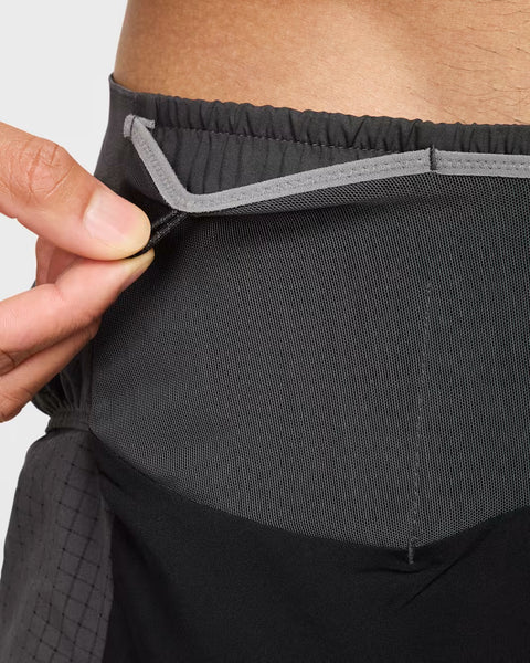 Nike Mens Second Sunrise 5" Trail Run Short (Black/Anthracite/Black/Summit White)