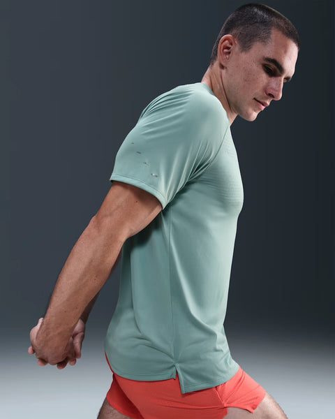 Nike Mens Stride Dri-Fit ADV S/S Run Tee (Cannon)