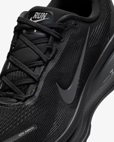 Nike Mens Vomero 18 (Black/Dark Smoke Grey/Light Smoke Grey/Black)