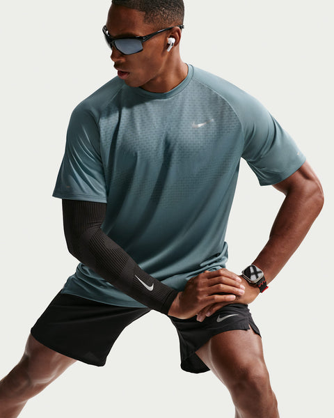 Nike Mens Stride Dri-FIT ADV Short-Sleeve Running Top (Mineral Slate)