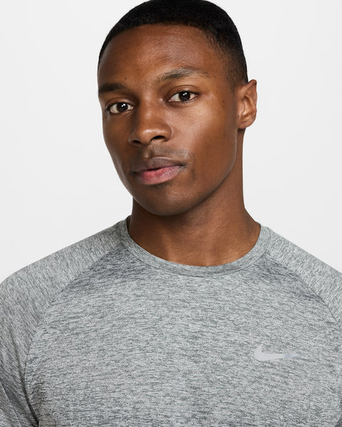 Nike Mens Stride Dri-Fit ADV S/S Run Tee (Smoke/Grey Heather)