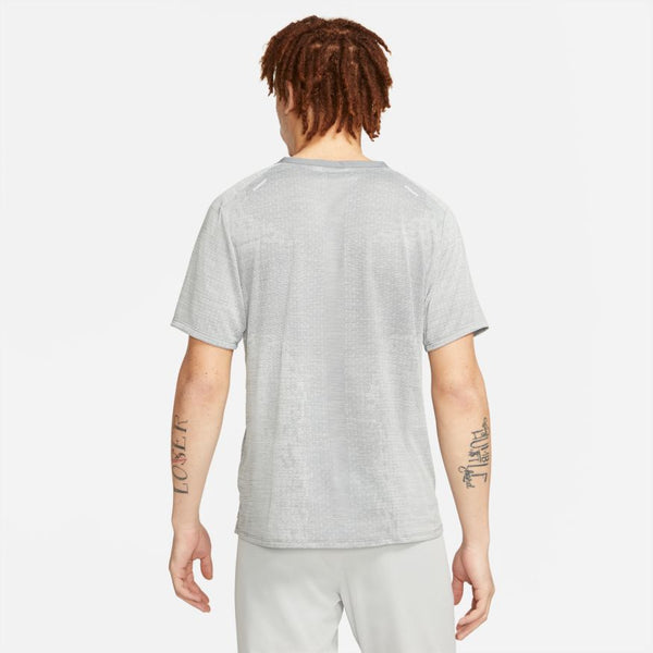 Nike M Techknit Ultra ADV T-Shirt (Smoke Grey)